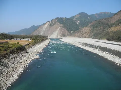 River Brahmaputra miju/ tüllo bray